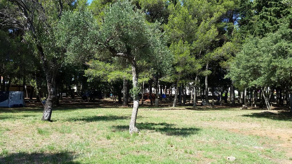 Bungalows Jurjevac Stari Grad  Exterior foto